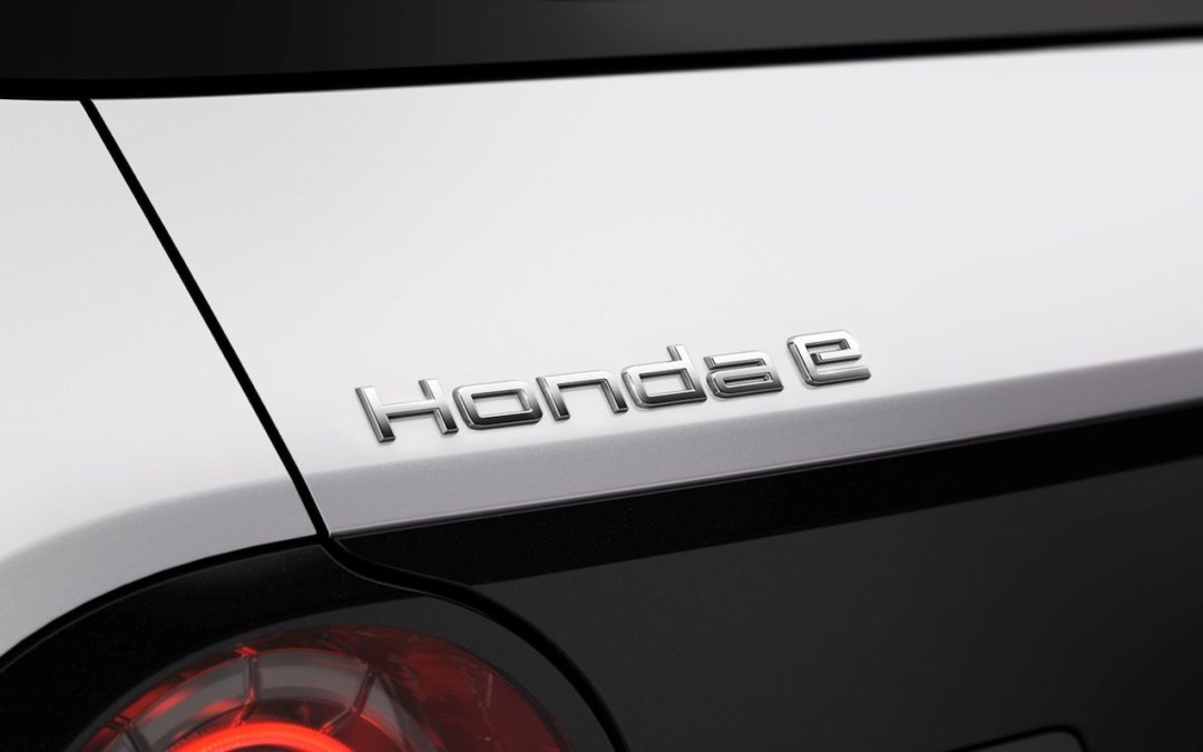 Honda gibt Namen für Elektrofahrzeug bekannt und bestätigt Hybridantrieb im neuen Jazz